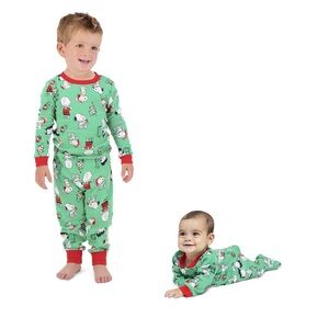 PEANUTS HOLIDAY BLANKET SLEEPER - GREEN SIZE 0-3 MONTHS (NEW WITH TAGS) A11